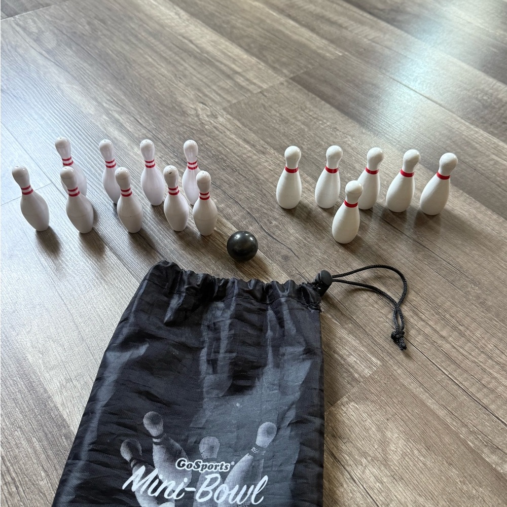 Mini-Bowl Home Bowling Set - White and Black
